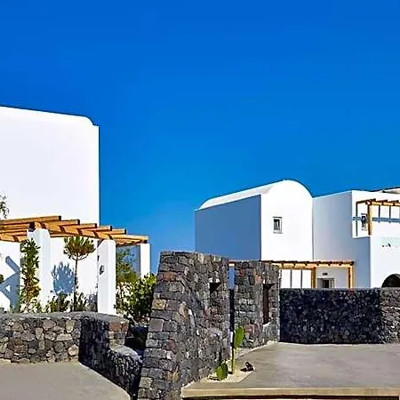 Altera Pars 3* Santorini Island
