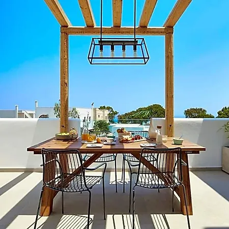 Altera Pars Santorini Island